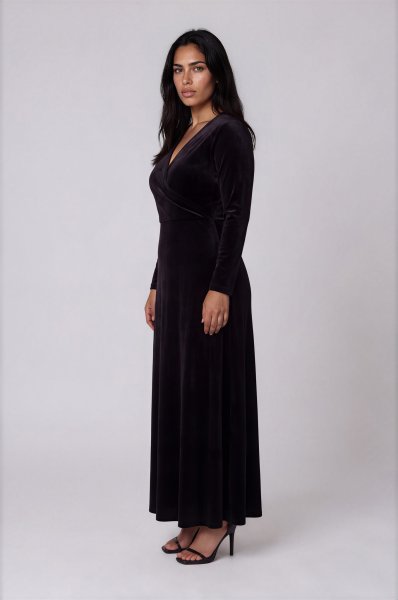Zoom bild av Renate Long Nero