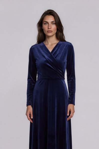 Zoom bild av Renate Long Blau